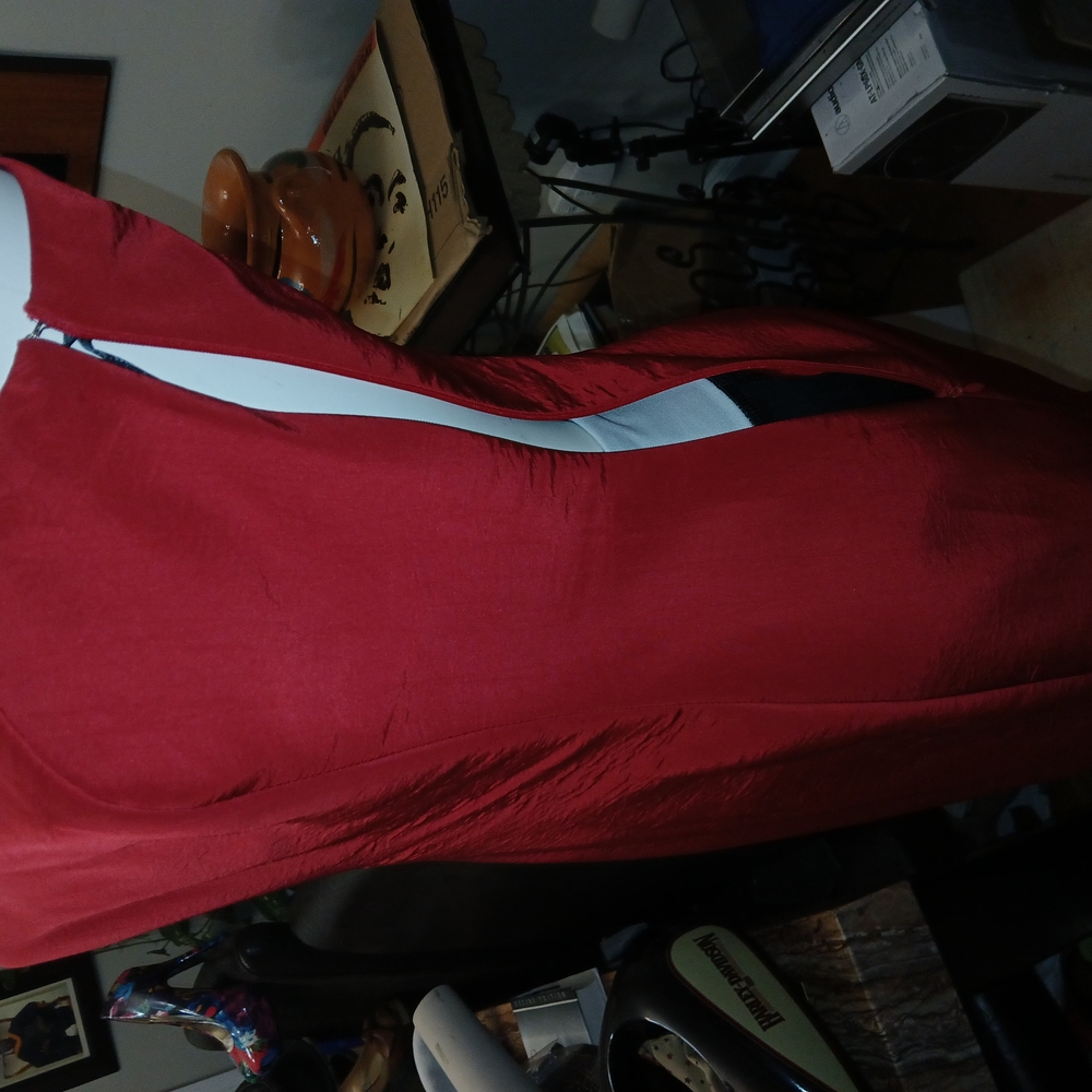 Elegant Red Maxi Dress
